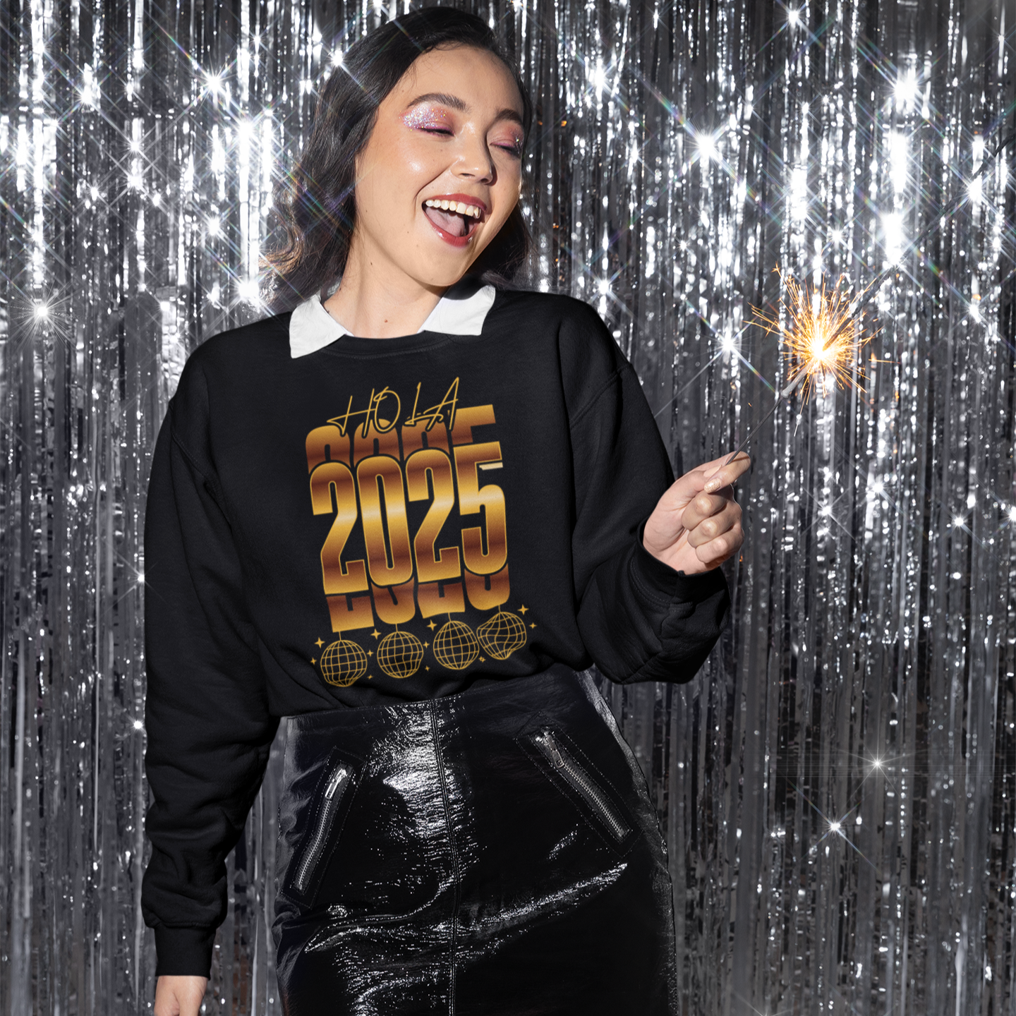 Hola 2025 Nuevo Año Latino Happy New Year Crewneck Sweater | Funny NYE | 3 Colors - Latinos 4 The World