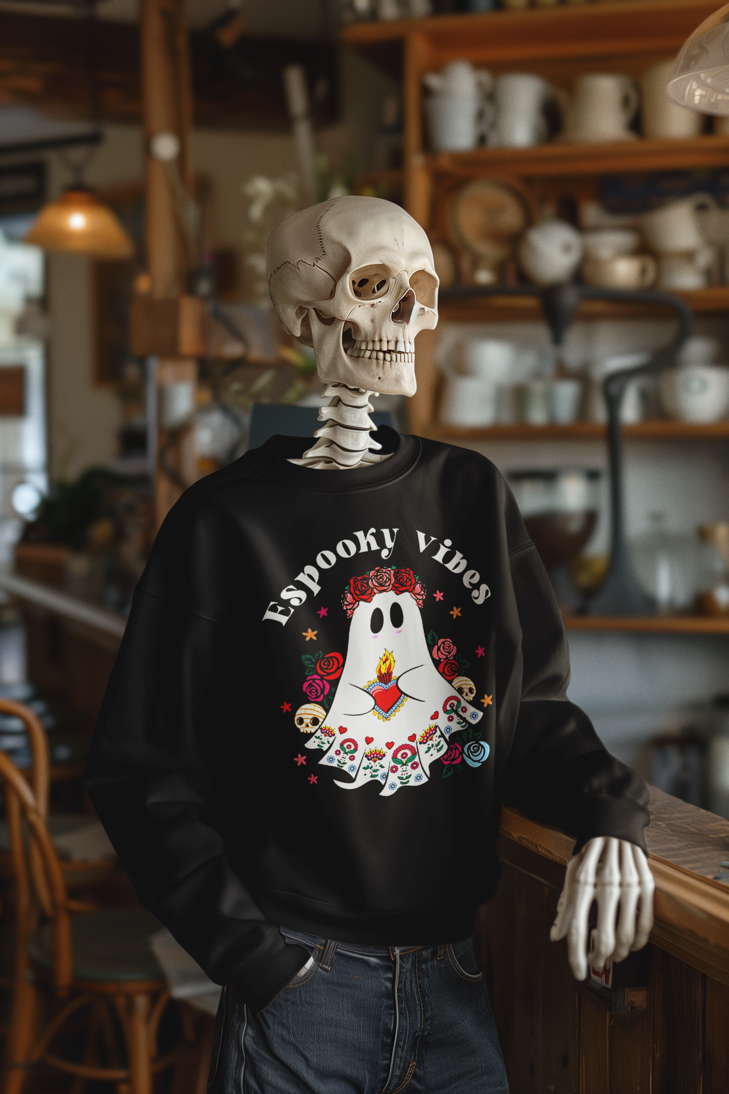 Espooky Vibes - Vibras Spooky Ghost Crewneck Sweater | Halloween, Boo Scary Spooky Horror Costume Latino | 3 Colors - Unisex - Latinos 4 The World