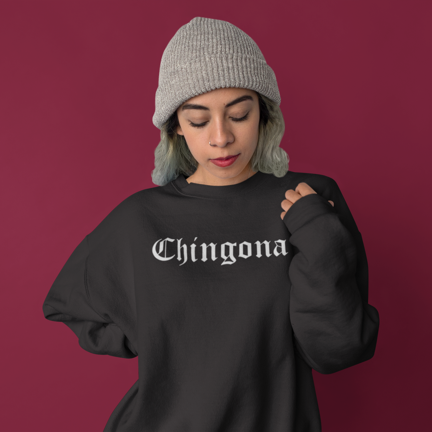 Chingona Crewneck Sweatshirt | Fleece-Lined Viral Latino | 3 Colors - Latinos 4 The World