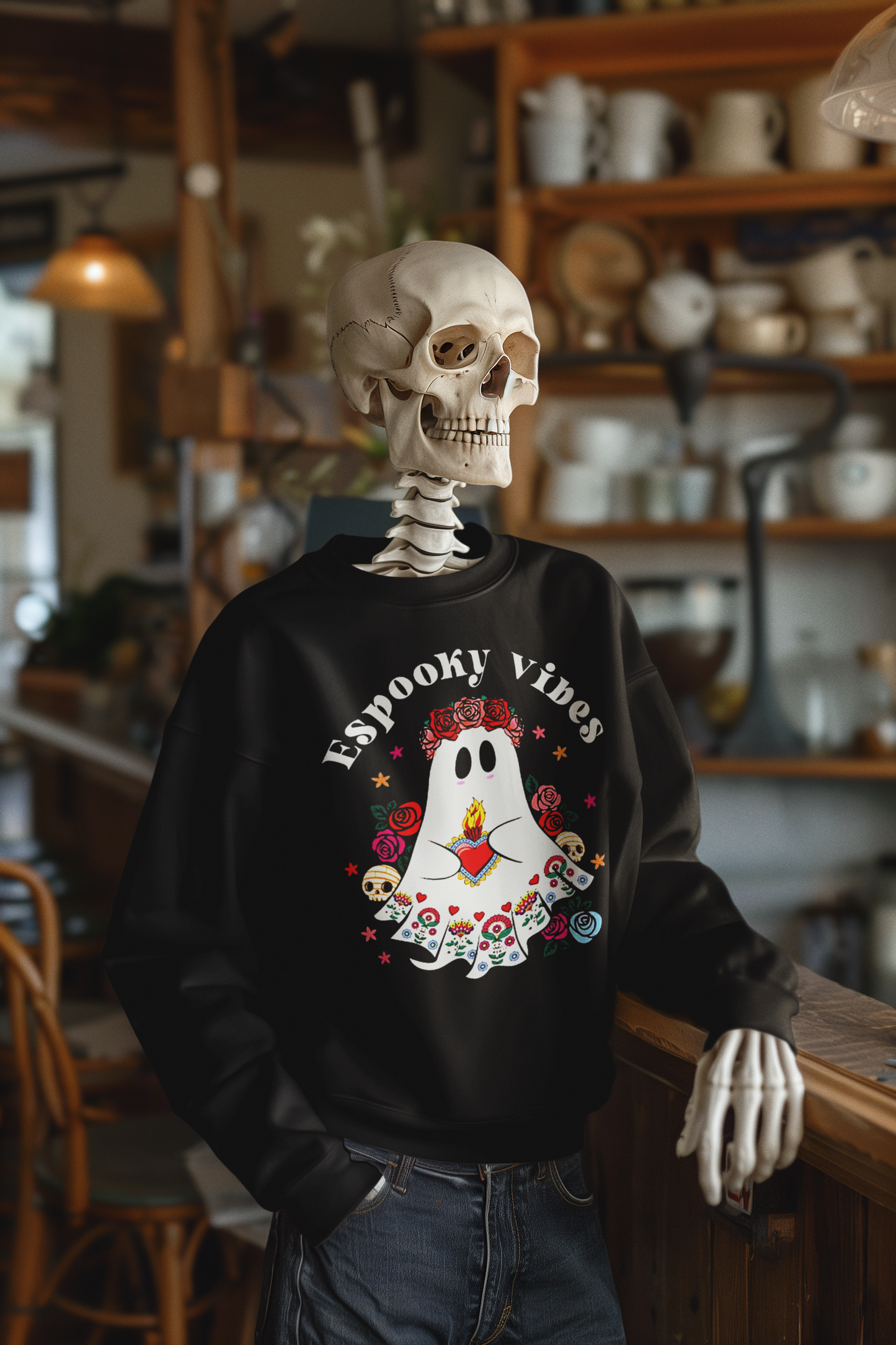 Espooky Vibes - Vibras Spooky Ghost Crewneck Sweater | Halloween, Boo Scary Spooky Horror Costume Latino | 3 Colors - Unisex